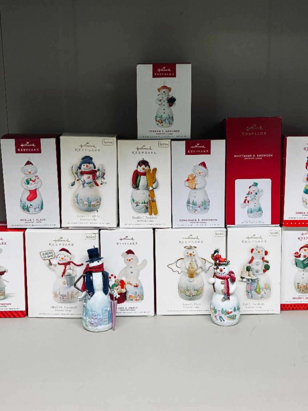 Hallmark Keepsake Snowtop Lodge 15pc Lot Snowman Christmas Ornaments